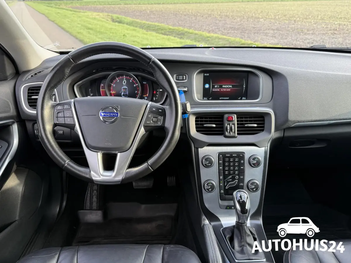 1.5 T3 Ocean Race AUTOMAAT XENON|NAVI|LEDER|17"