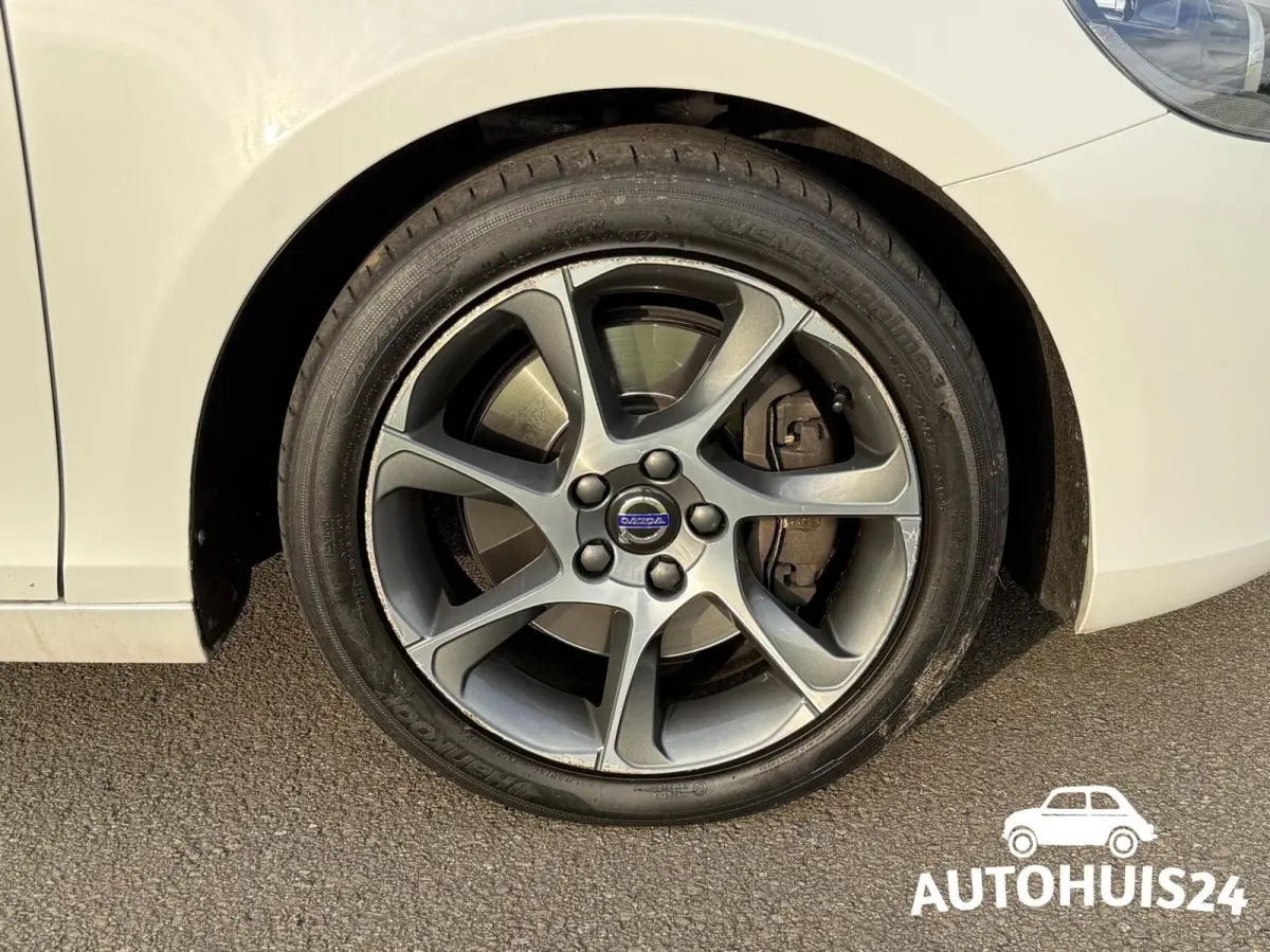 1.5 T3 Ocean Race AUTOMAAT XENON|NAVI|LEDER|17"