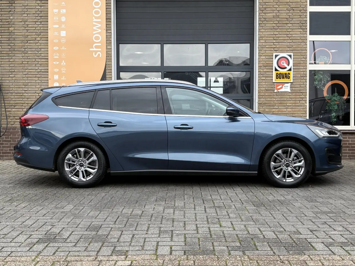 1.0 EcoBoost Hybrid 155pk AUTOMAAT TITANIUM/NAVI/LED/LMV/NL-AUTO