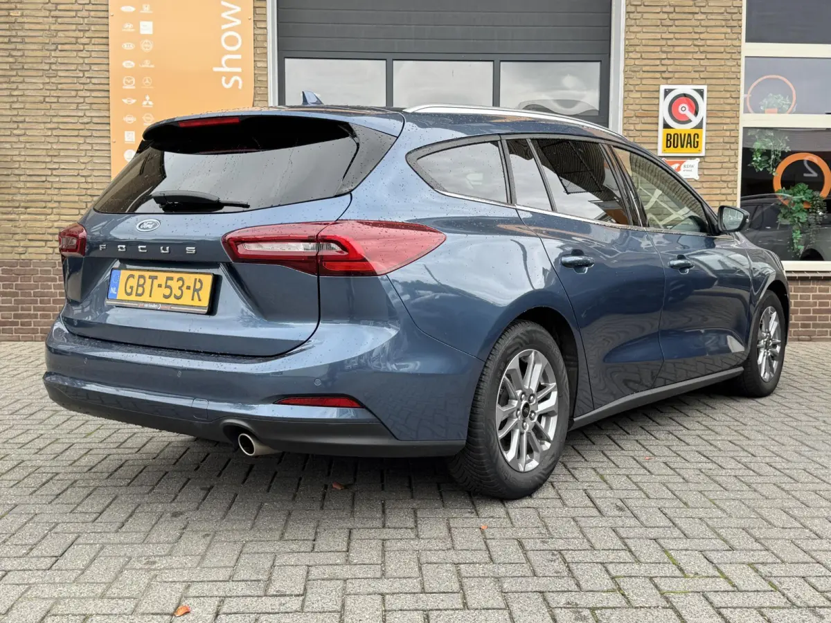 1.0 EcoBoost Hybrid 155pk AUTOMAAT TITANIUM/NAVI/LED/LMV/NL-AUTO