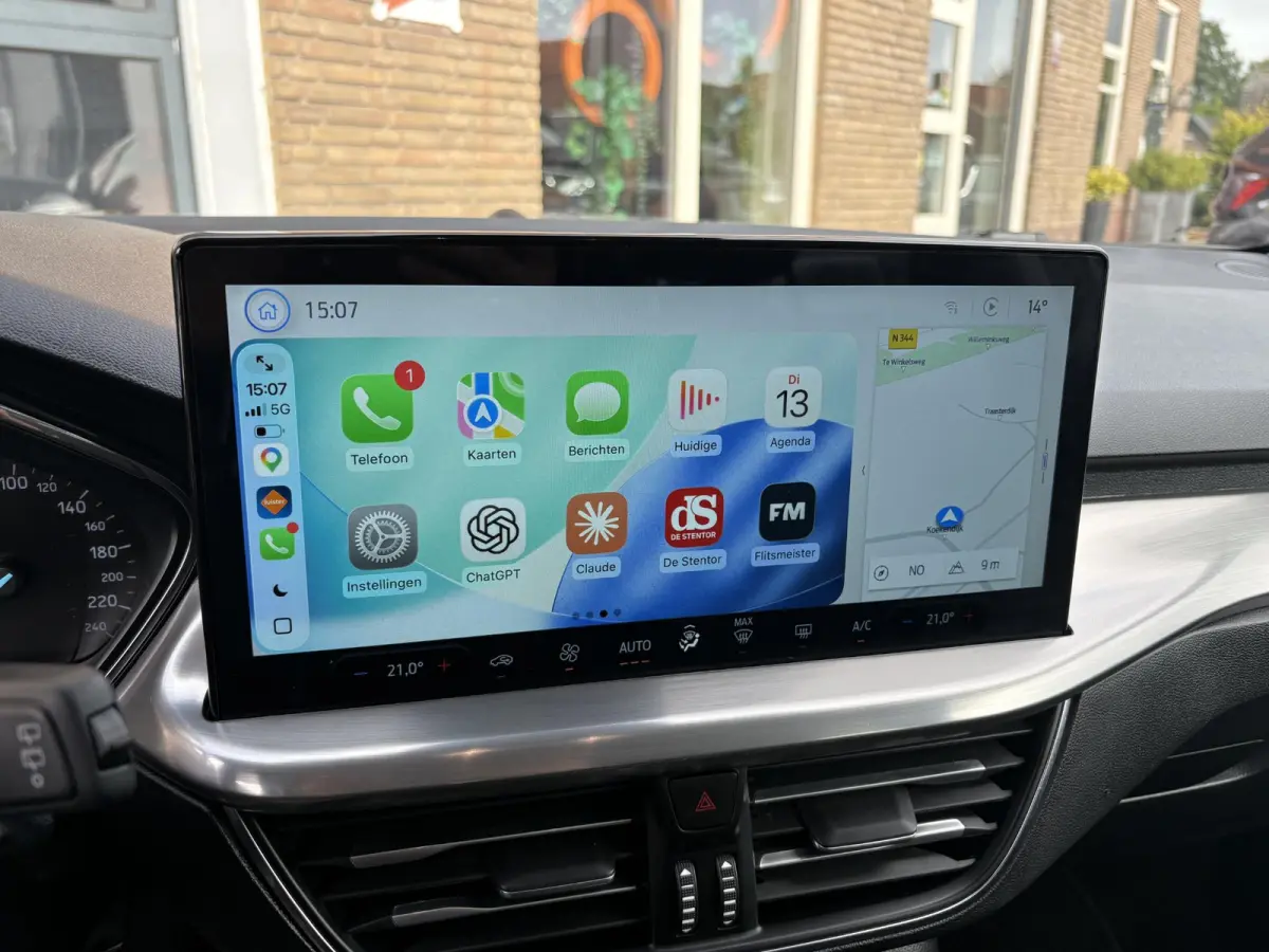 1.0 EcoBoost Hybrid 155pk AUTOMAAT TITANIUM/NAVI/LED/LMV/NL-AUTO