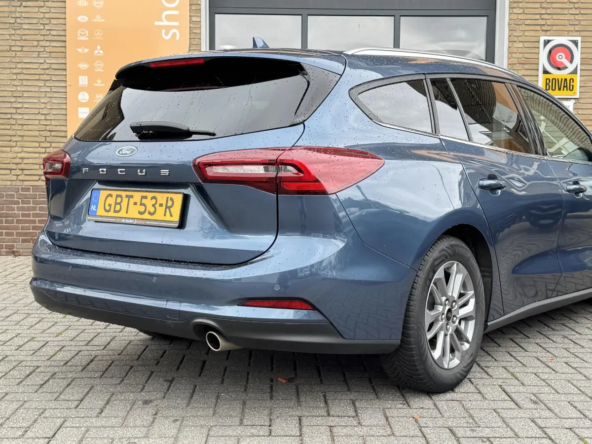 1.0 EcoBoost Hybrid 155pk AUTOMAAT TITANIUM/NAVI/LED/LMV/NL-AUTO