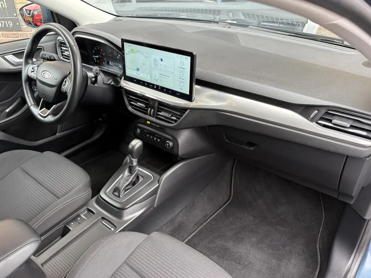 1.0 EcoBoost Hybrid 155pk AUTOMAAT TITANIUM/NAVI/LED/LMV/NL-AUTO