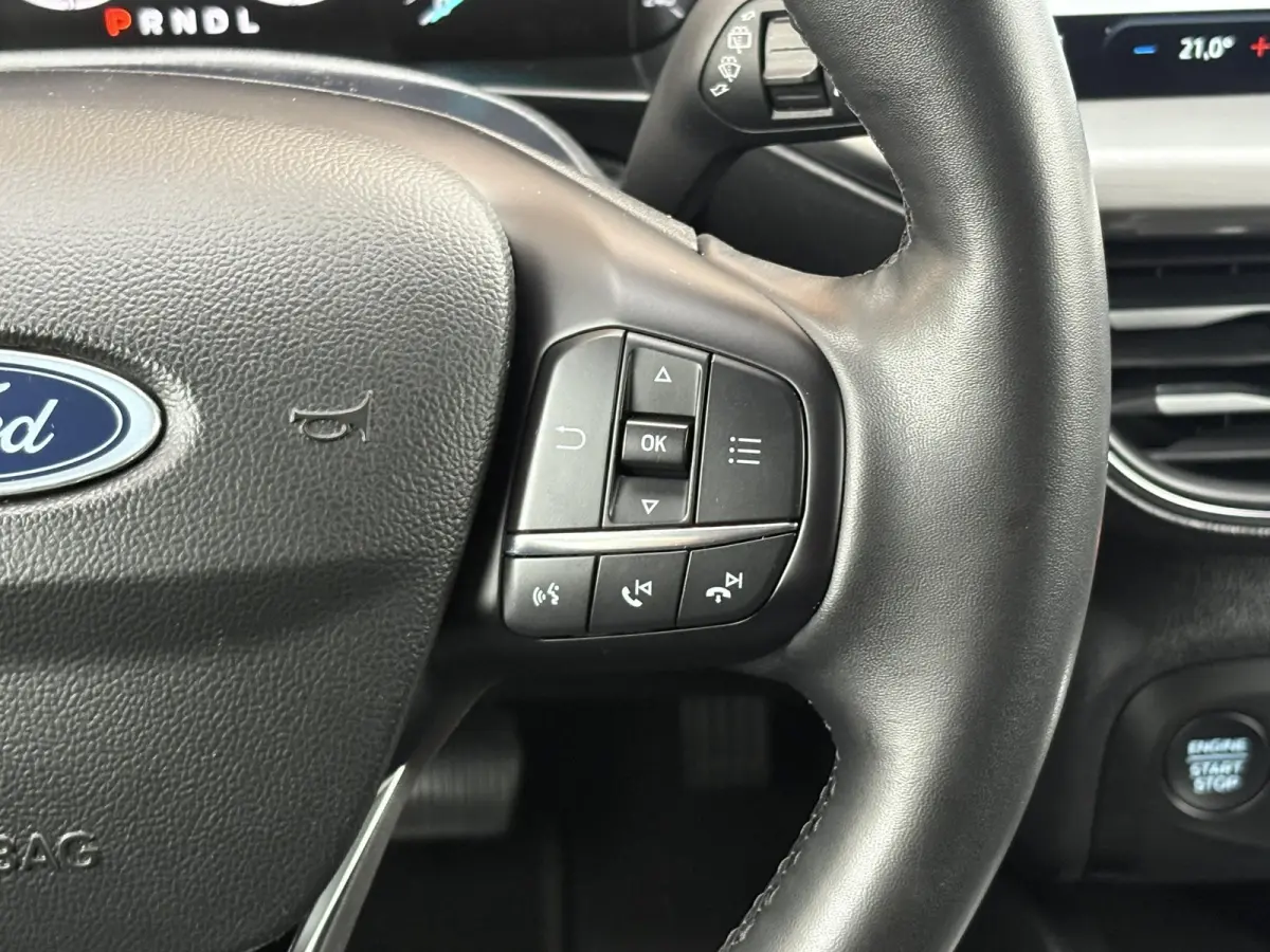 1.0 EcoBoost Hybrid 155pk AUTOMAAT TITANIUM/NAVI/LED/LMV/NL-AUTO
