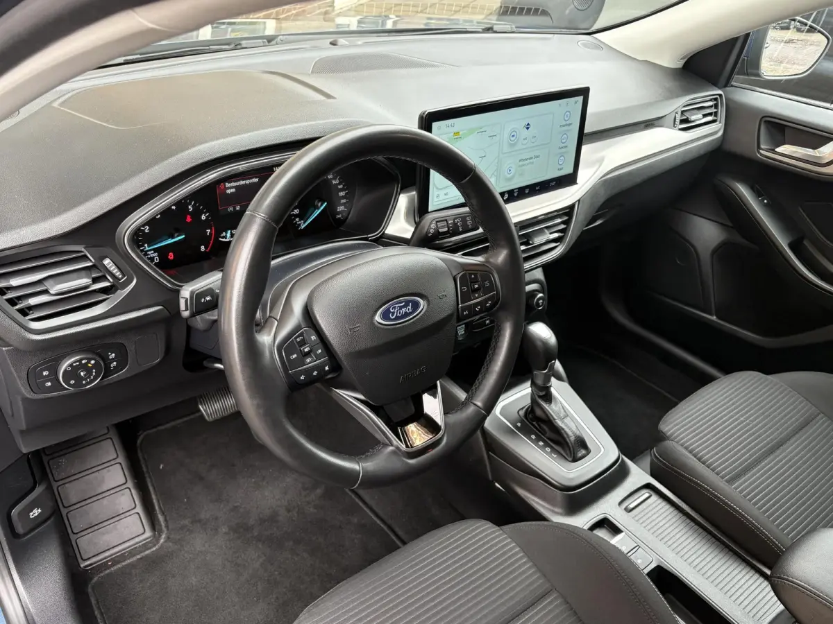 1.0 EcoBoost Hybrid 155pk AUTOMAAT TITANIUM/NAVI/LED/LMV/NL-AUTO