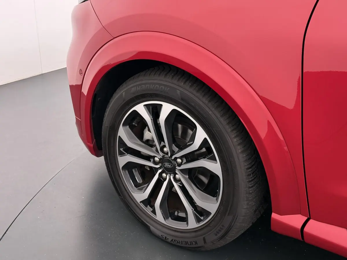 1.0 EcoBoost ST-Line X Vignale | ELEK. SCHUIF/ KANTELDAK | ELEK. ACHTERKLEP | STOEL-STUURVERWARMING | ADAPTIEVE CRUISE CONTROL | VOORRUIT VERWARMING