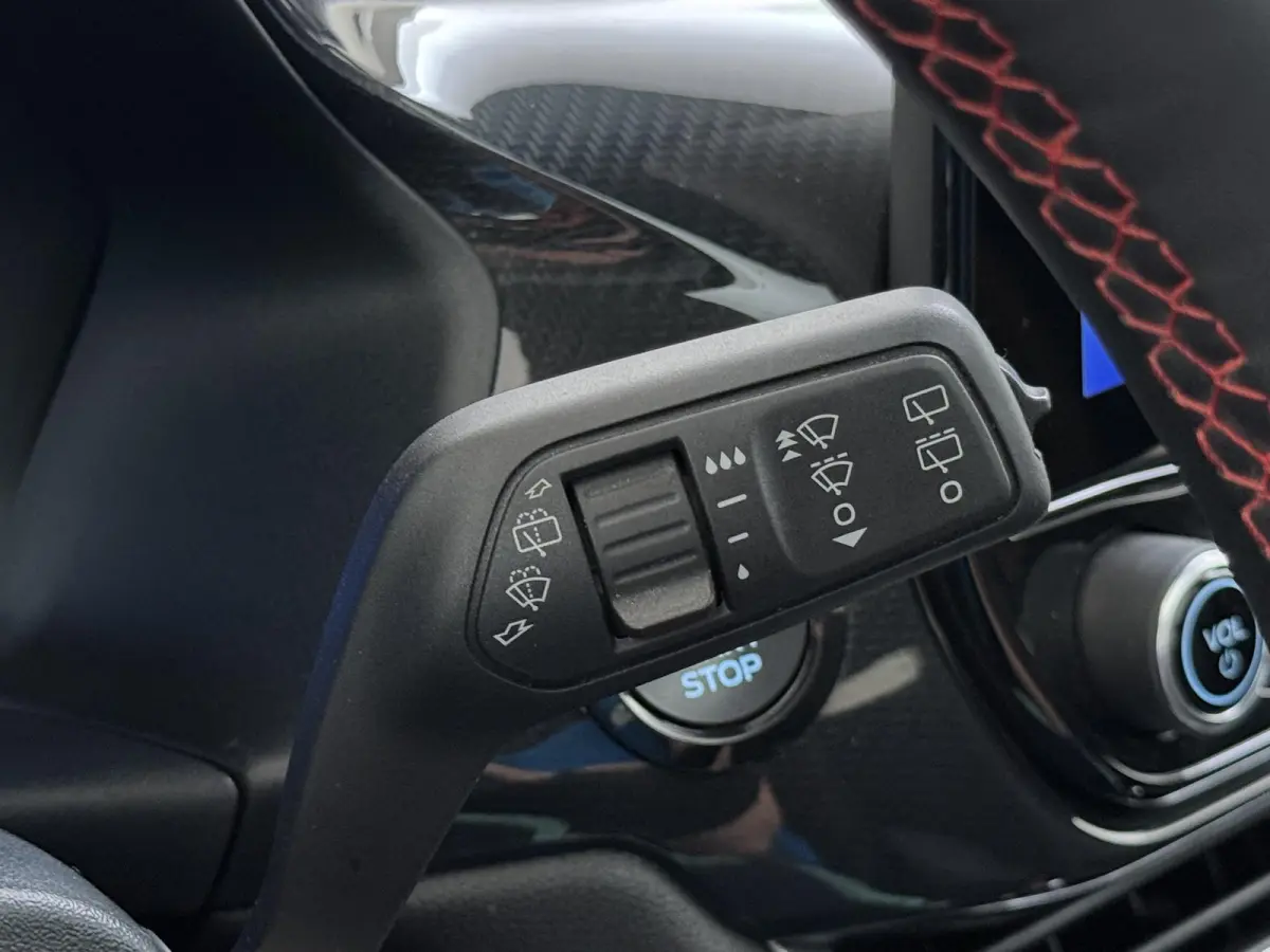 1.0 EcoBoost ST-Line X Vignale | ELEK. SCHUIF/ KANTELDAK | ELEK. ACHTERKLEP | STOEL-STUURVERWARMING | ADAPTIEVE CRUISE CONTROL | VOORRUIT VERWARMING