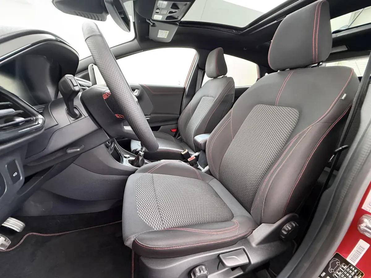 1.0 EcoBoost ST-Line X Vignale | ELEK. SCHUIF/ KANTELDAK | ELEK. ACHTERKLEP | STOEL-STUURVERWARMING | ADAPTIEVE CRUISE CONTROL | VOORRUIT VERWARMING