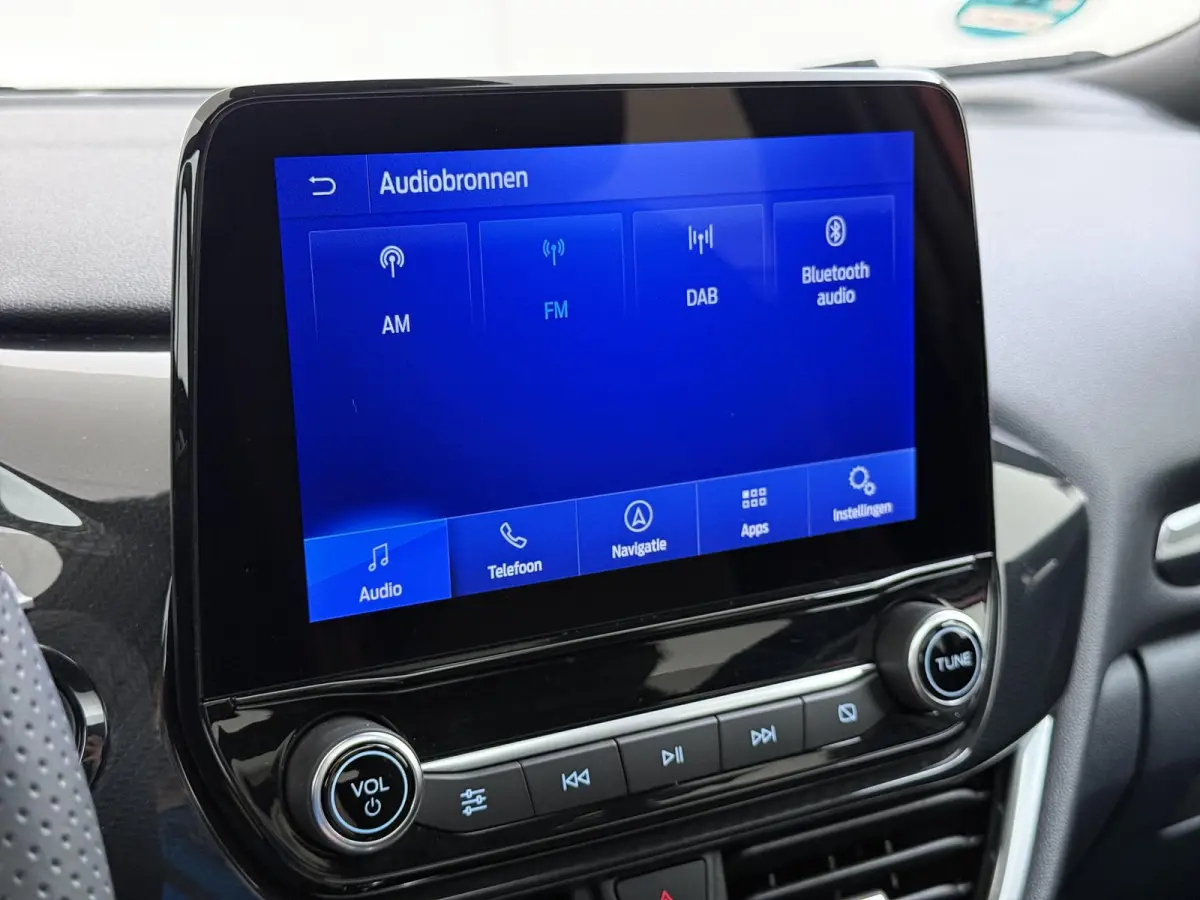 1.0 EcoBoost ST-Line X Vignale | ELEK. SCHUIF/ KANTELDAK | ELEK. ACHTERKLEP | STOEL-STUURVERWARMING | ADAPTIEVE CRUISE CONTROL | VOORRUIT VERWARMING
