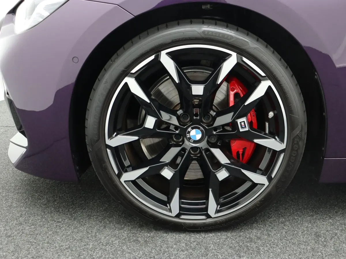 230i M Sportpakket Pro | Innovation Pack | Premium Pack | Comfort Access | Schuifdak | Elektrisch Verstelbare Sportstoelen | Active Cruise Control | Harman Kardon