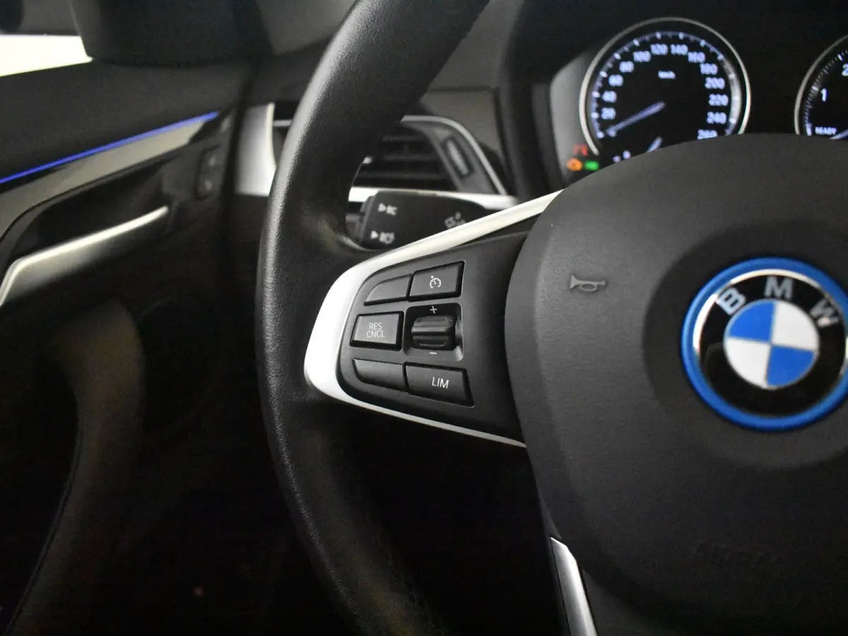 xDrive25e High Executive l Slechts 41 dkm! l Leder l Stoelverwarming l Elekt. Klep l Full Map Navigatie l Parkeersensoren l BMW Full LED l