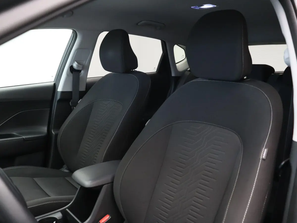 1.6 GDI HEV Comfort Smart | Stoel & Stuur verwarming | LED | Carplay |