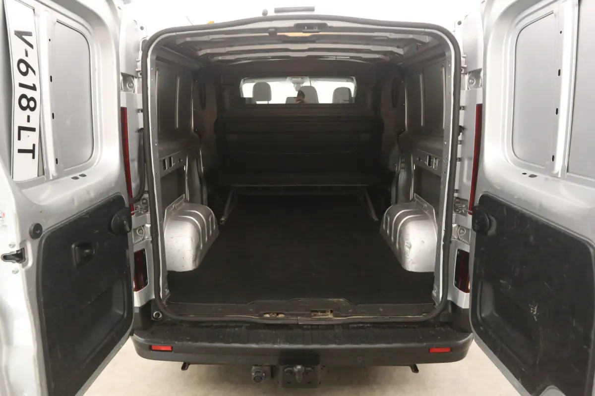 1.6 dCi T29 L2H1 | Marge | DC | 6 Zits | Airco | Camera | Cruise | Navi | Trekhaak | Parkeersens.