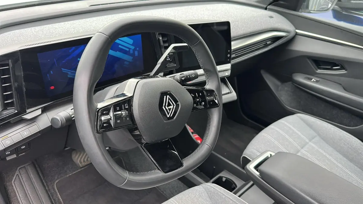 EV60 Comfort Range Evolution 2-TONE/CARPLAY/LED/BTW