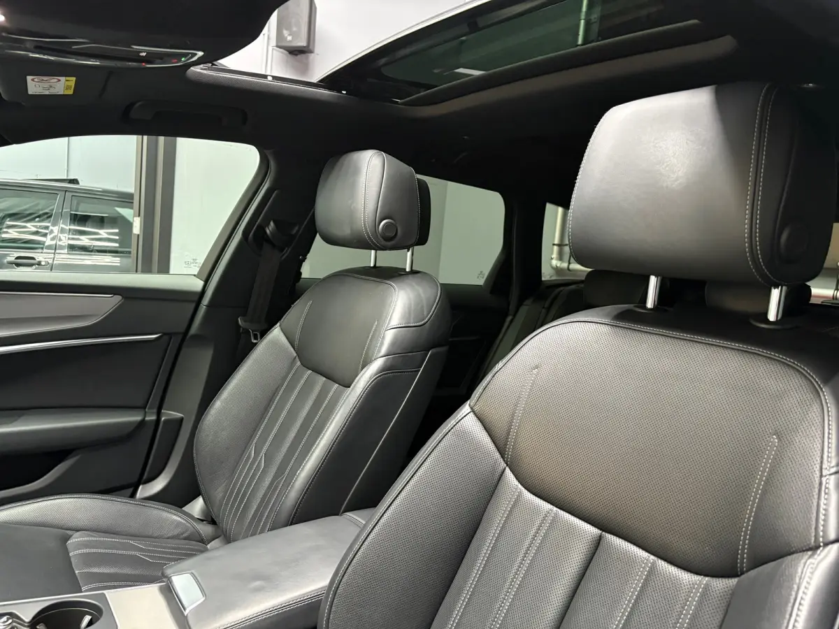 55 TFSI e quattro Competition