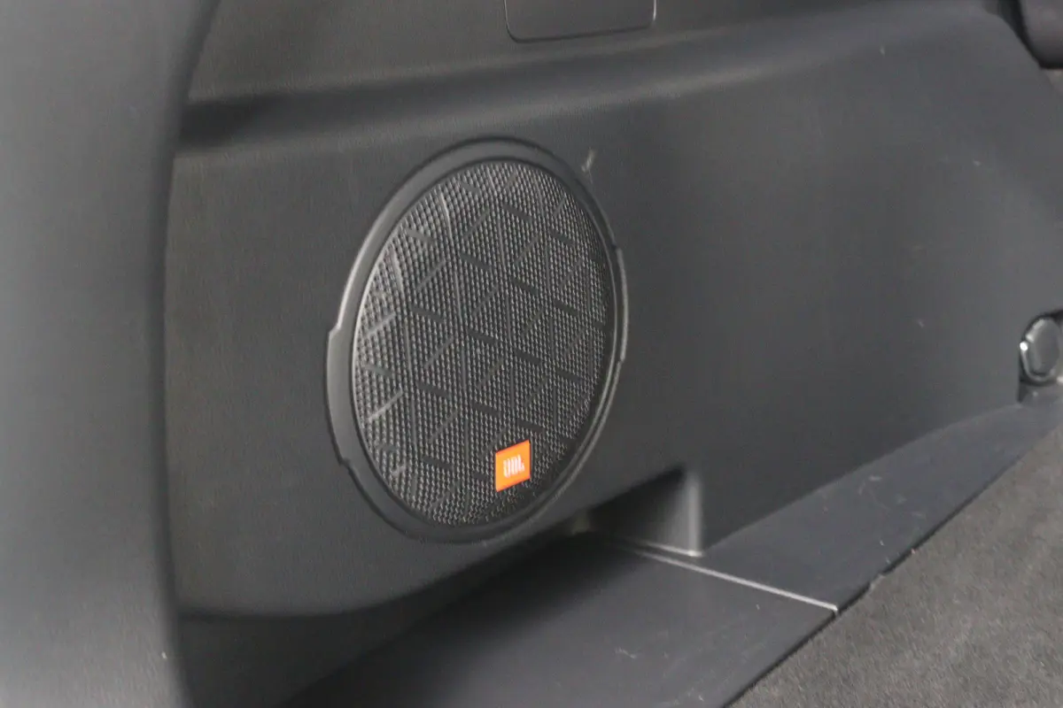 2.5 Hybrid Style Bi-Tone | 360 Camera | Adaptive Cruise | JBL Audio | Elektr Stoel | Stoel-/stuurverwarming | Keyless | Elektr Achterklep