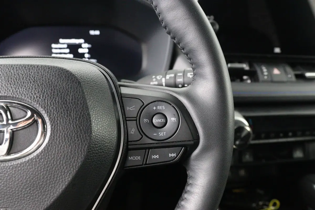 2.5 Hybrid Style Bi-Tone | 360 Camera | Adaptive Cruise | JBL Audio | Elektr Stoel | Stoel-/stuurverwarming | Keyless | Elektr Achterklep