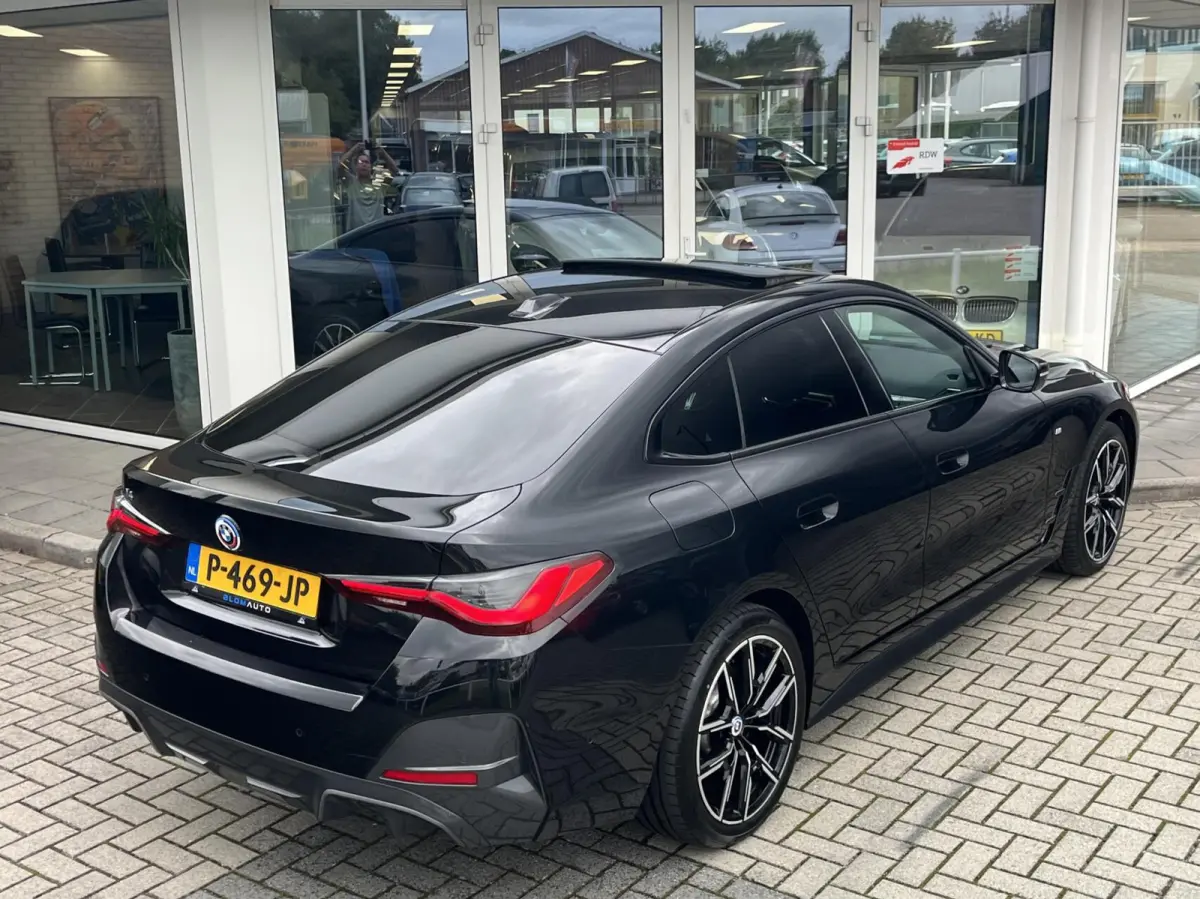 eDrive40 M-SPORT 84 kWh SOH95% LASER+PANO+ACC+H&K+TRE
