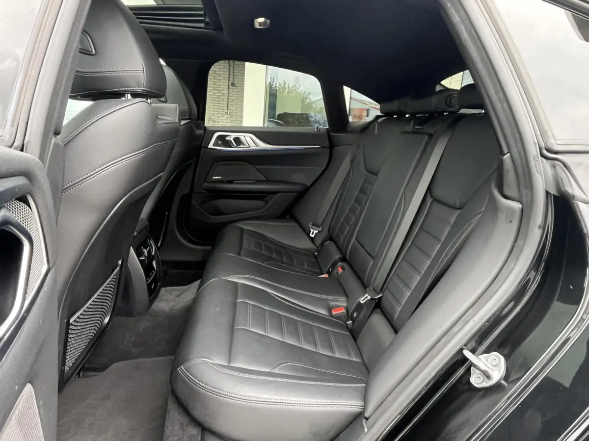 eDrive40 M-SPORT 84 kWh SOH95% LASER+PANO+ACC+H&K+TRE