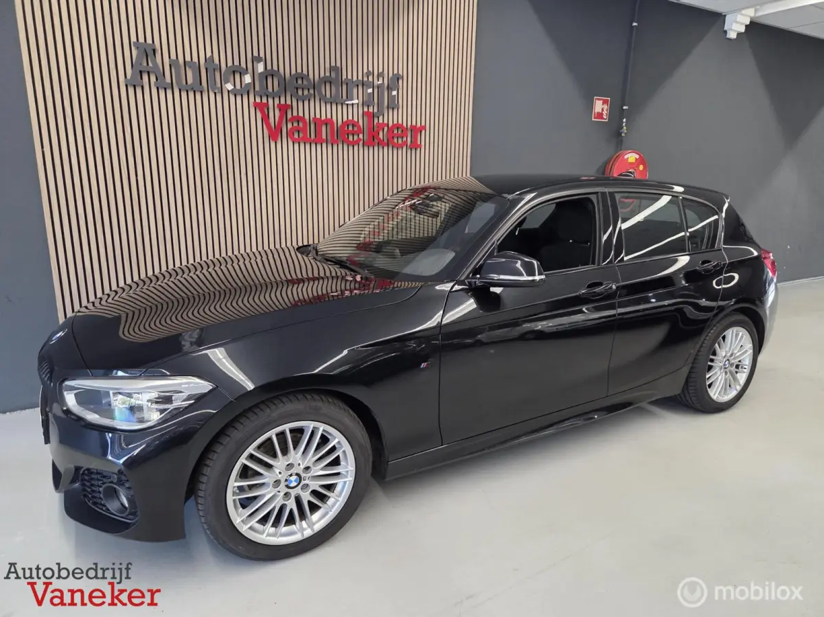 118i M Sport | Alcantara | Stoelverwarming |