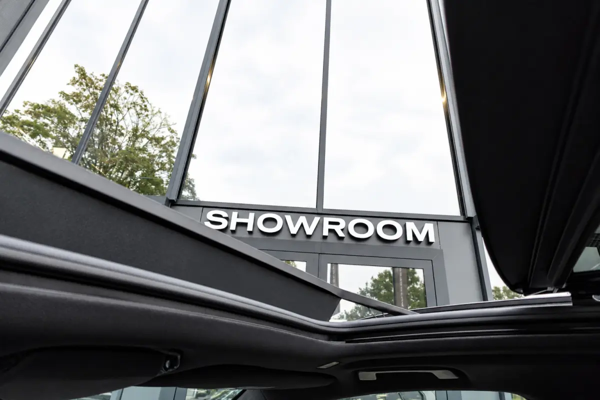 XDrive50e PANO SKYLOUNGE FROZEN GREY VOL