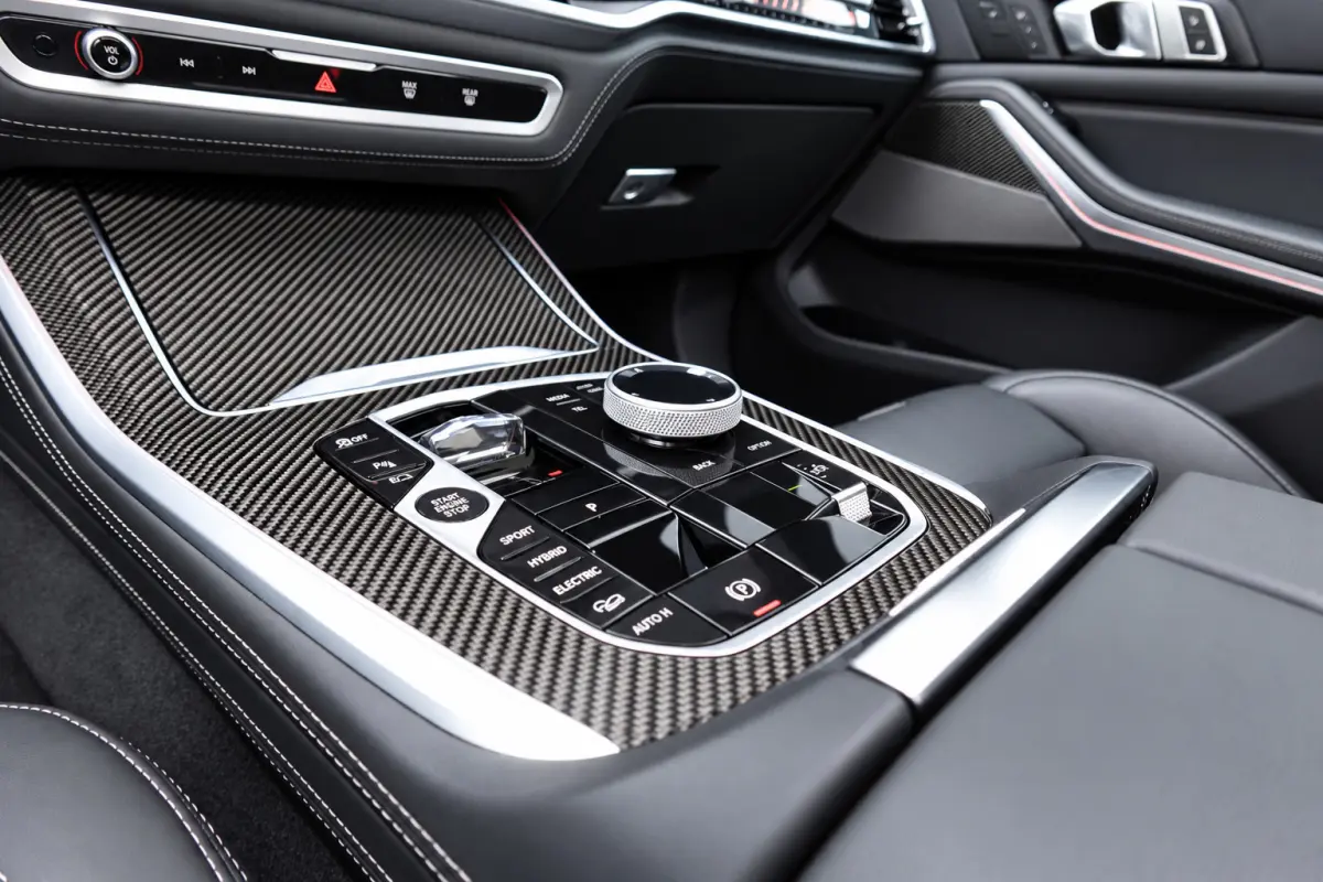 XDrive50e PANO SKYLOUNGE FROZEN GREY VOL