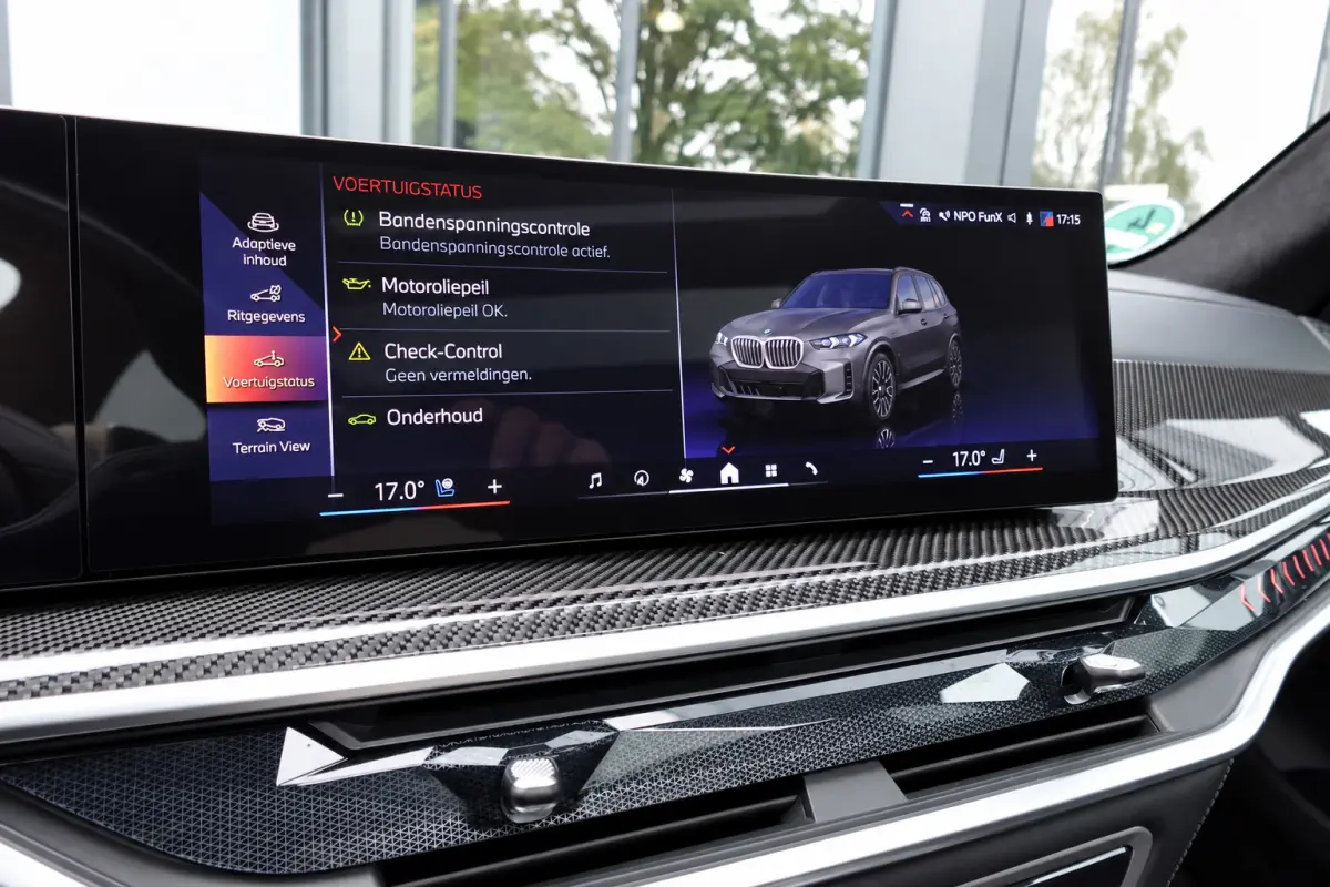 XDrive50e PANO SKYLOUNGE FROZEN GREY VOL
