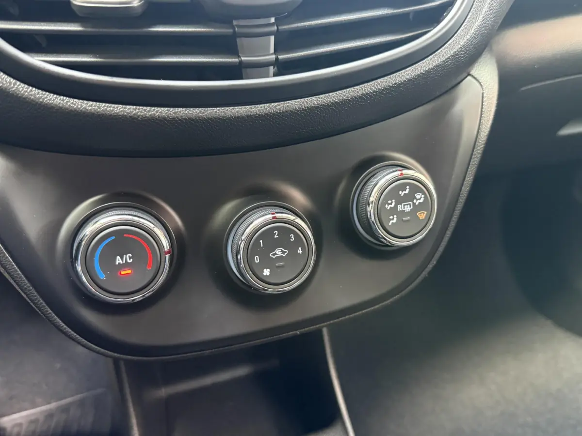 1.0 ecoFLEX Edition | Airconditioning | Parkeersensoren | Cruise Control | Electr. ramen