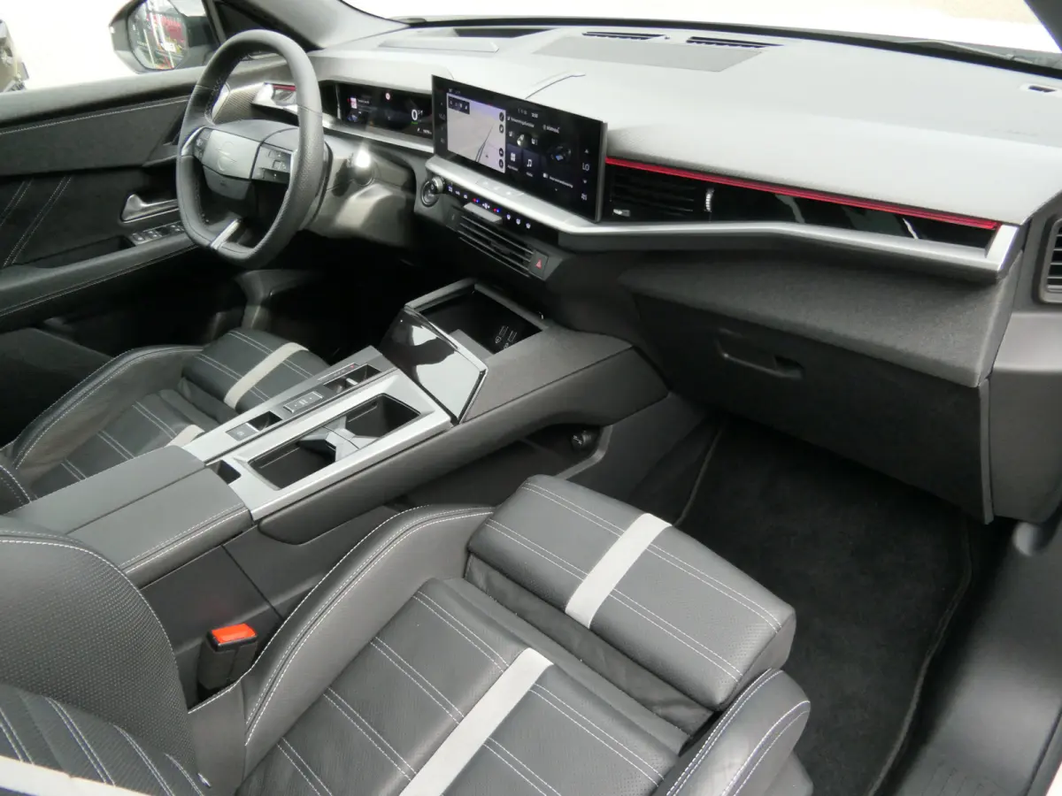 Ultimate AWD 73 kWh | Premium leder | Warmtepomp | Panoramadak