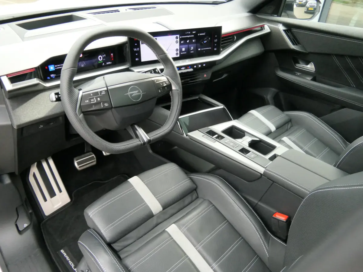 Ultimate AWD 73 kWh | Premium leder | Warmtepomp | Panoramadak