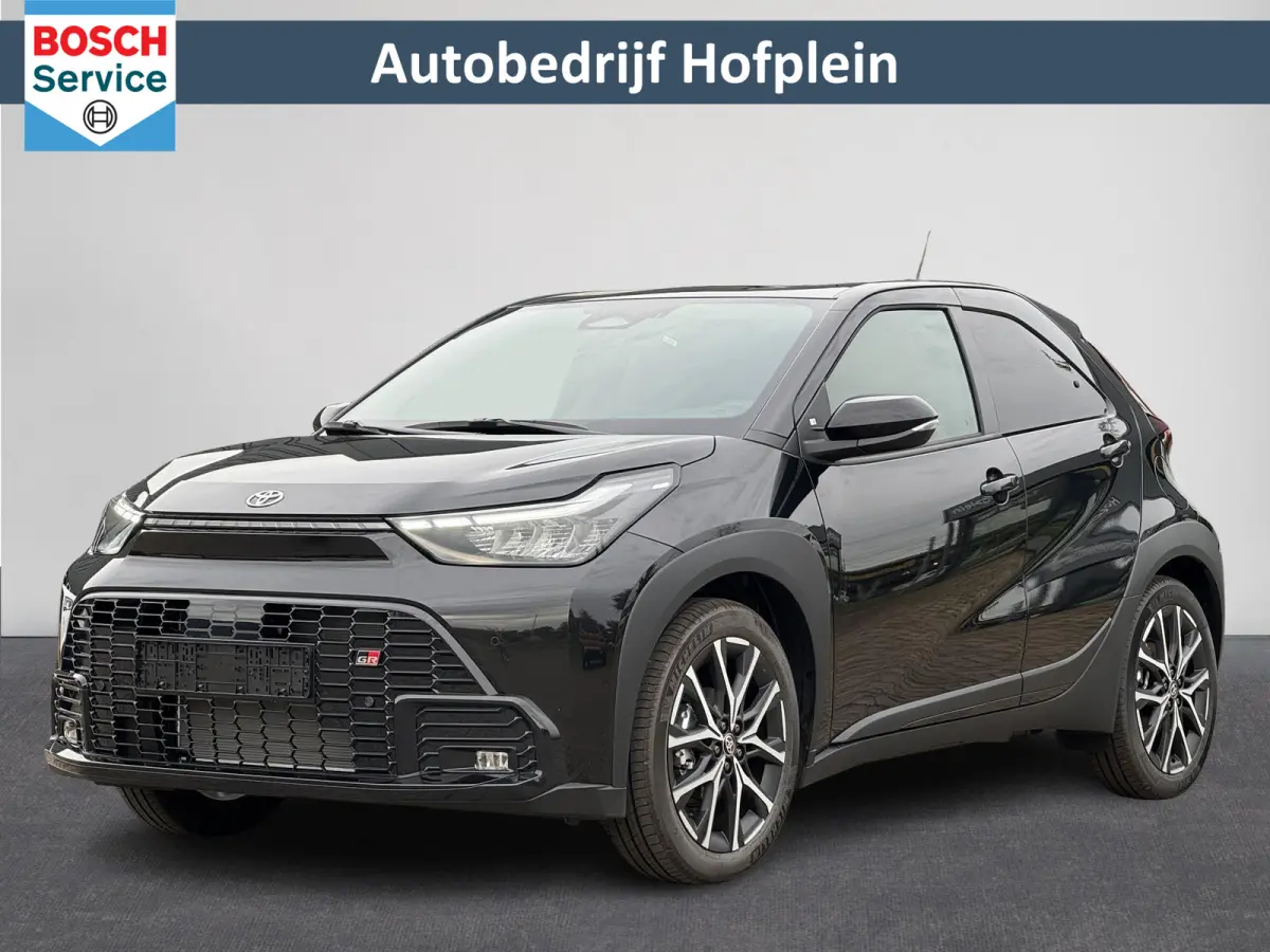 Hybrid 115 GR Sport JBL Audio | Nieuw!!| ACC | Clima | Camera| PDC voor+achter | Stoelverwarming | Carplay | DAB | Lm velgen ( Vestiging - Vianen 0347-371248)
