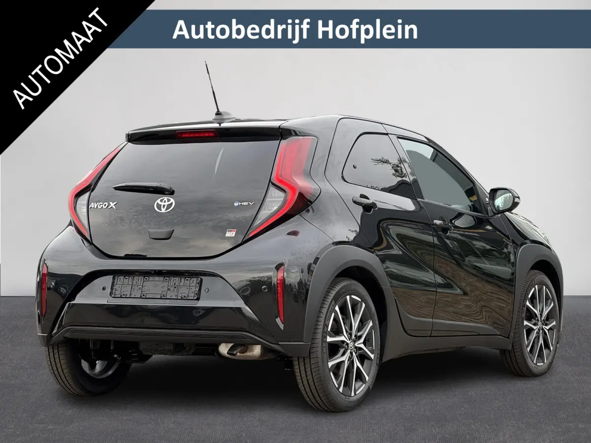 Hybrid 115 GR Sport JBL Audio | Nieuw!!| ACC | Clima | Camera| PDC voor+achter | Stoelverwarming | Carplay | DAB | Lm velgen ( Vestiging - Vianen 0347-371248)
