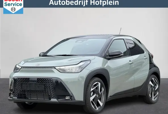 Hybrid 115 envy JBL Audio | Nieuw!!| Elektrisch Softtop vouwdak | ACC | Clima | Stoelverwarming | JBL Audio | Camera| PDC voor+achter | LM-Velgen | Carplay | DAB | ( Vestiging - Vianen 0347-