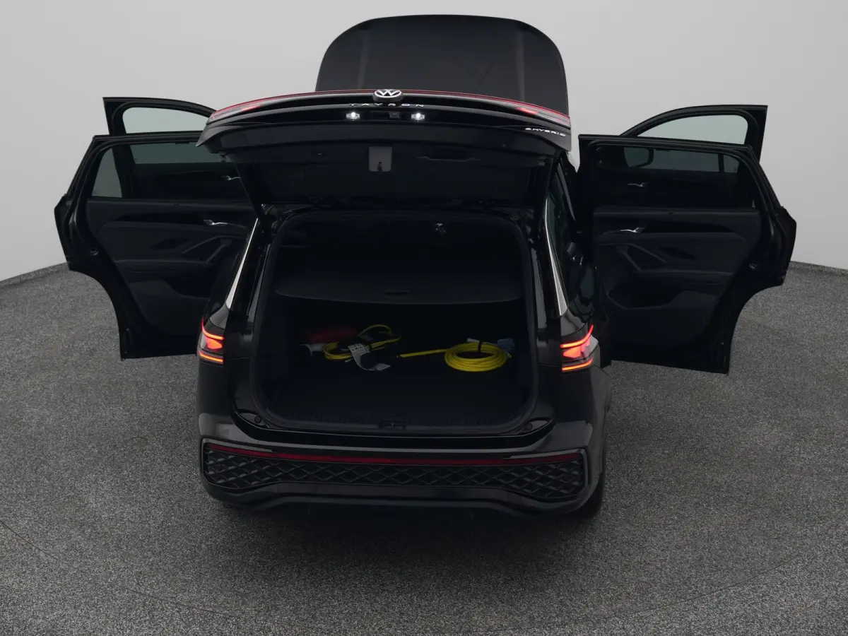 1.5 eHybrid 272 PK R-Line | PANO | 360° | ADAPTIVE | HUD | STOEL- EN STUURVERW. | TREKHAAK