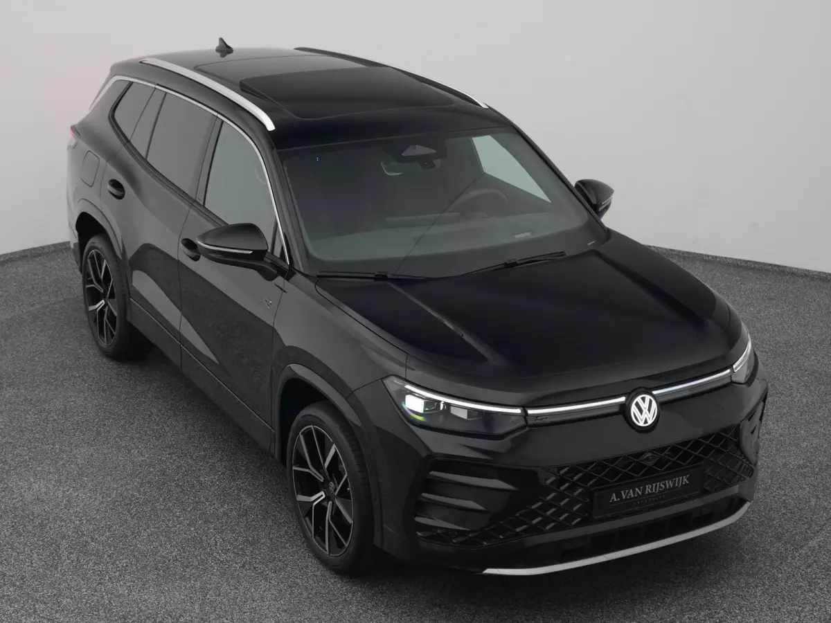 1.5 eHybrid 272 PK R-Line | PANO | 360° | ADAPTIVE | HUD | STOEL- EN STUURVERW. | TREKHAAK