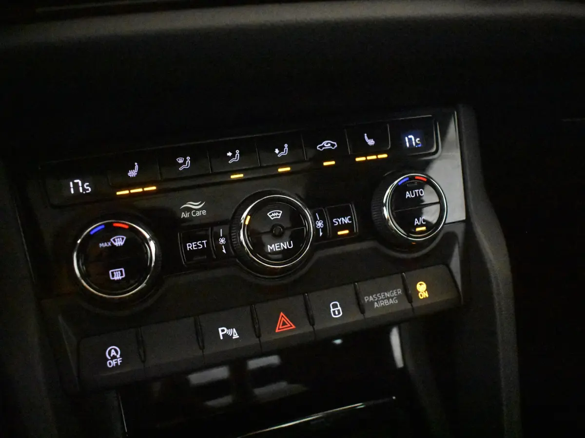 1.5 TSI Sportline Business 7p. l Canton Sound l Elekt. Stoel incl Memory l Side Assist l Elektr. Klep l Panoramadak l Alcantara l Navigatie l