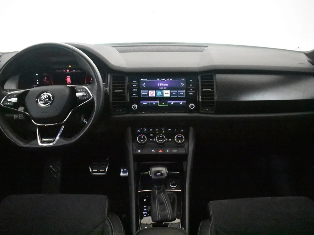 1.5 TSI Sportline Business 7p. l Canton Sound l Elekt. Stoel incl Memory l Side Assist l Elektr. Klep l Panoramadak l Alcantara l Navigatie l