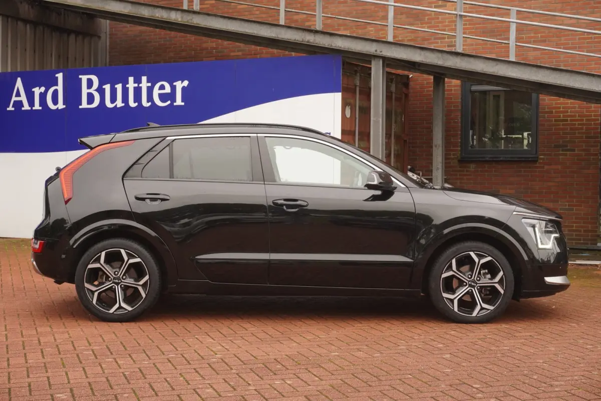 1.6 GDi Hybrid ExecutiveLine / H&K-Audio / Leder / Stoel&Stuurverw.verkoel. / HUD / Pano-Dak / ACC / 18" / = DEALER OND!!