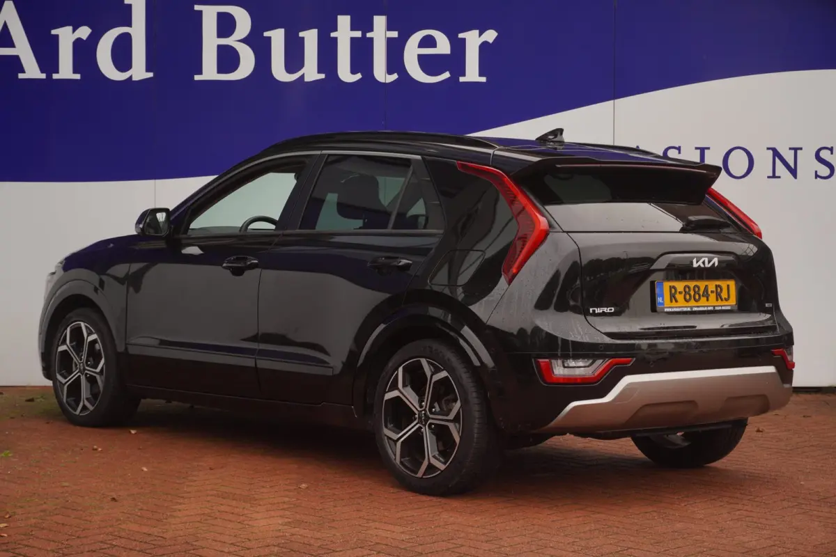 1.6 GDi Hybrid ExecutiveLine / H&K-Audio / Leder / Stoel&Stuurverw.verkoel. / HUD / Pano-Dak / ACC / 18" / = DEALER OND!!