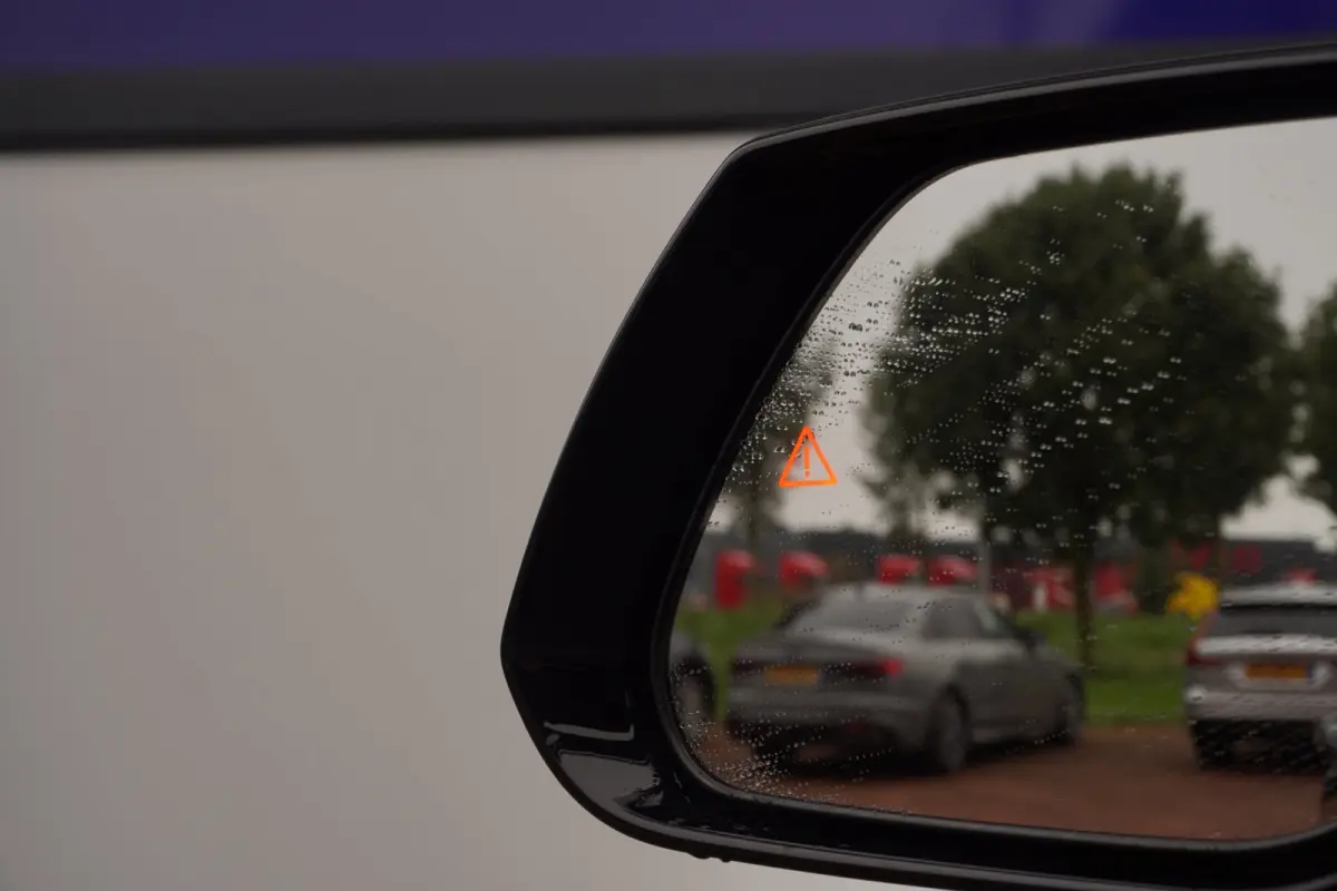 1.6 GDi Hybrid ExecutiveLine / H&K-Audio / Leder / Stoel&Stuurverw.verkoel. / HUD / Pano-Dak / ACC / 18" / = DEALER OND!!