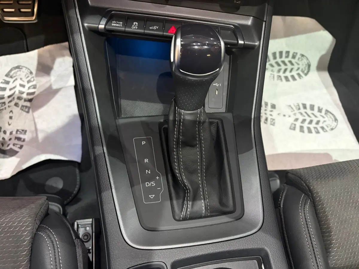 45 TFSI e S Edition S EDITION | PANORAMADAK | ADAPTIVE CRUISE | MATRIX-LED | | AMBIANCE INTERIEUR