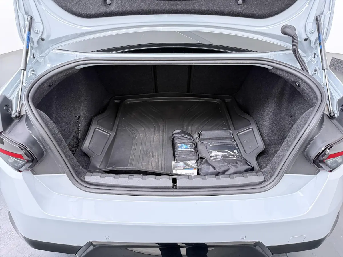 220i | M Sport | Parking Pack |