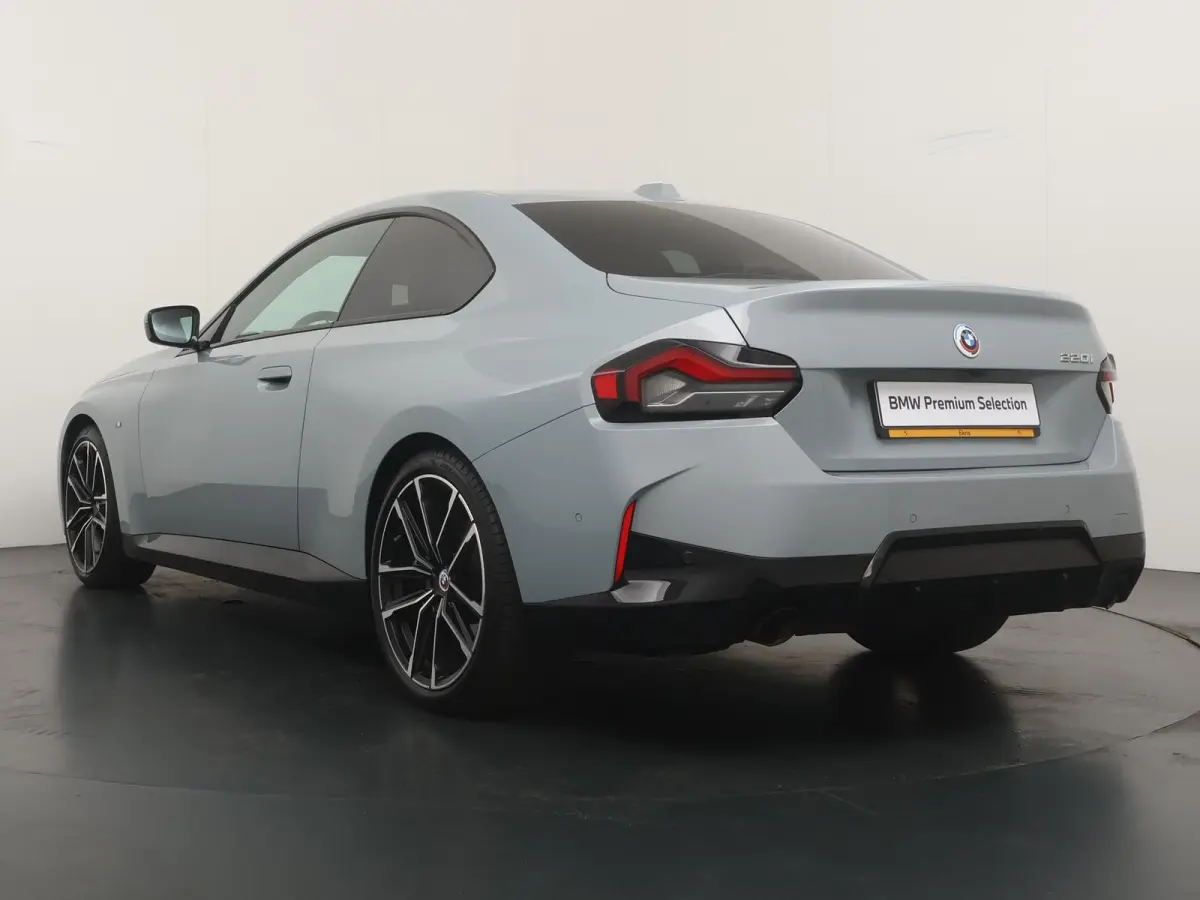 220i | M Sport | Parking Pack |