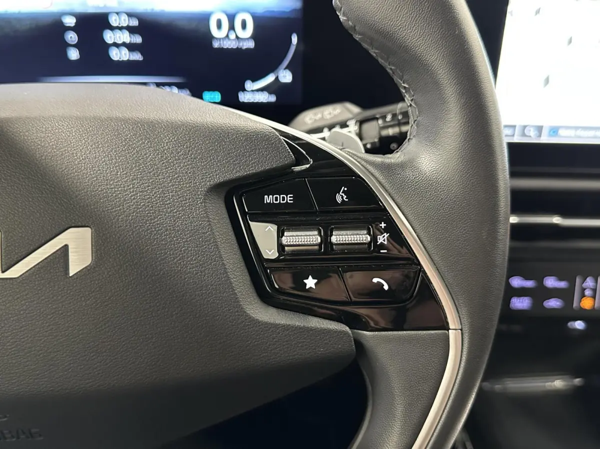 1.6 GDi Hybrid ExecutiveLine CAMERA NAVI ECC ADAPTIEF CRUISE CARPLAY.