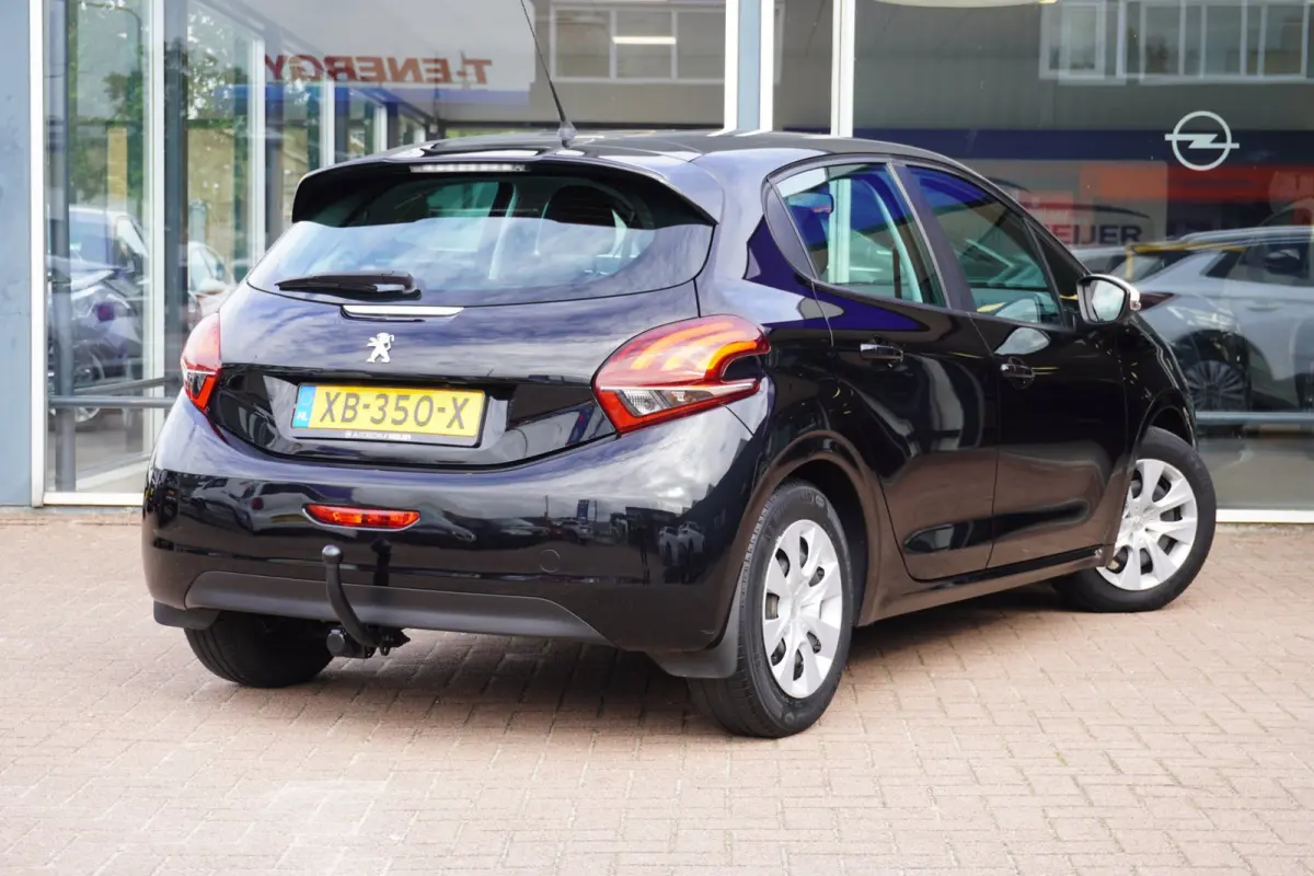 1.2 PureTech Like 5deurs | 74.000KM | Handgeschakeld | Elek. Pakket | Vol opties | Inruil mogelijk