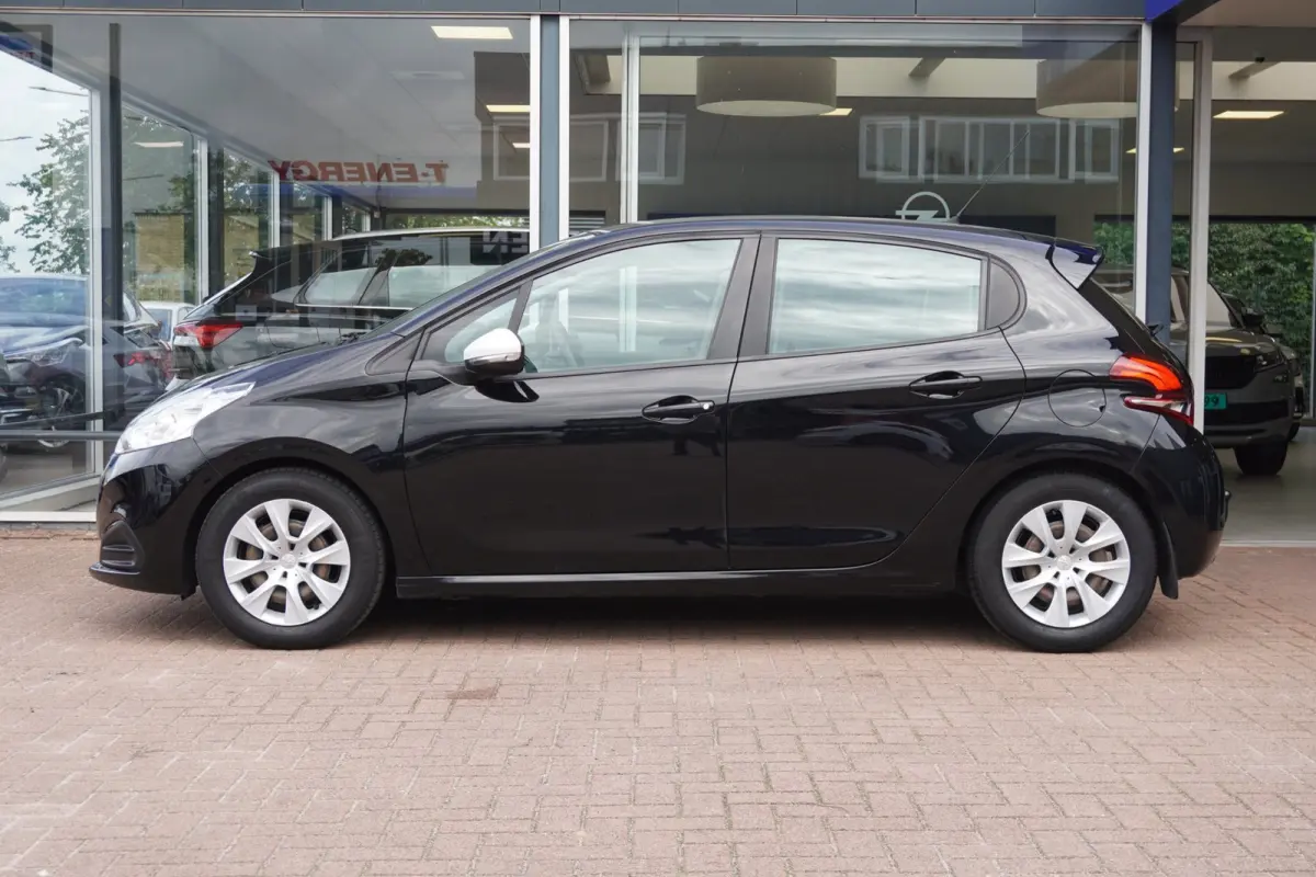 1.2 PureTech Like 5deurs | 74.000KM | Handgeschakeld | Elek. Pakket | Vol opties | Inruil mogelijk