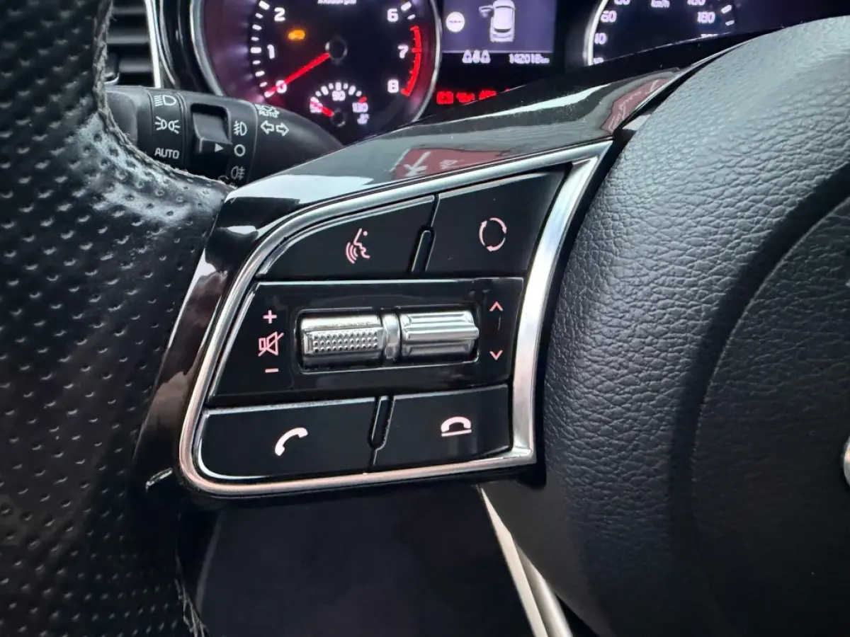 1.0 T-GDI GT-LINE BUSINESS EDITION NAVI AIRCO/ECC PDC