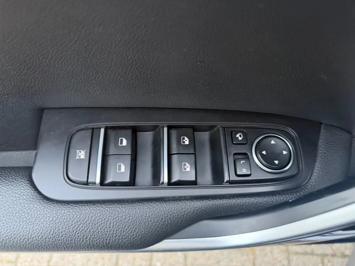1.0 T-GDI GT-LINE BUSINESS EDITION NAVI AIRCO/ECC PDC
