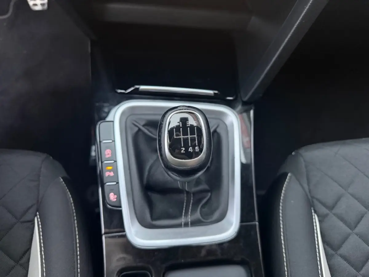 1.0 T-GDI GT-LINE BUSINESS EDITION NAVI AIRCO/ECC PDC