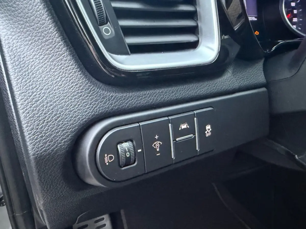 1.0 T-GDI GT-LINE BUSINESS EDITION NAVI AIRCO/ECC PDC
